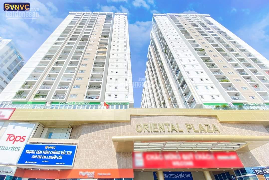 Bán căn hộ Oriental Plaza, căn 2 PN, tiện ích đầy đủ, Sổ hồng chính chủ.