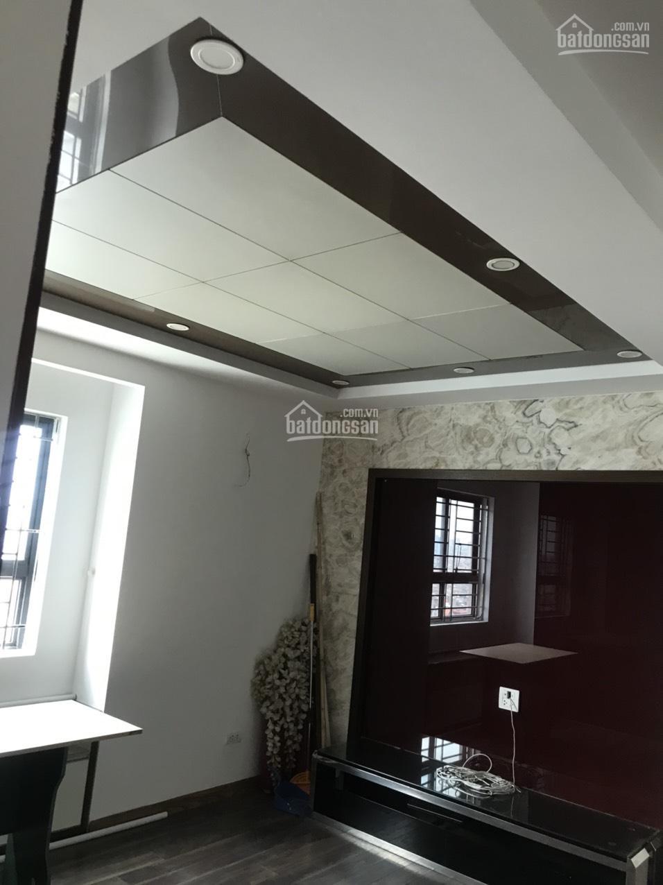 Bán chung cư VP6 Linh Đàm gần 80m² giá chỉ 1.x tỷ vào luôn thôi