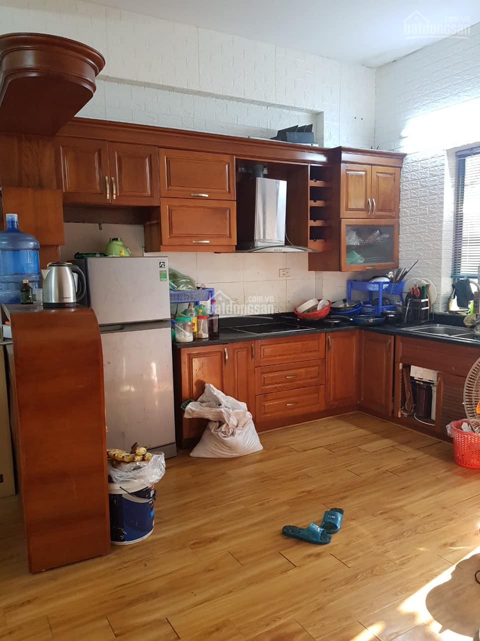 Bán chung cư xa la CT1, 63m2, 2PN, nhà full nội thất, có sổ đỏ, giá tốt, cực kỳ tiện ích.