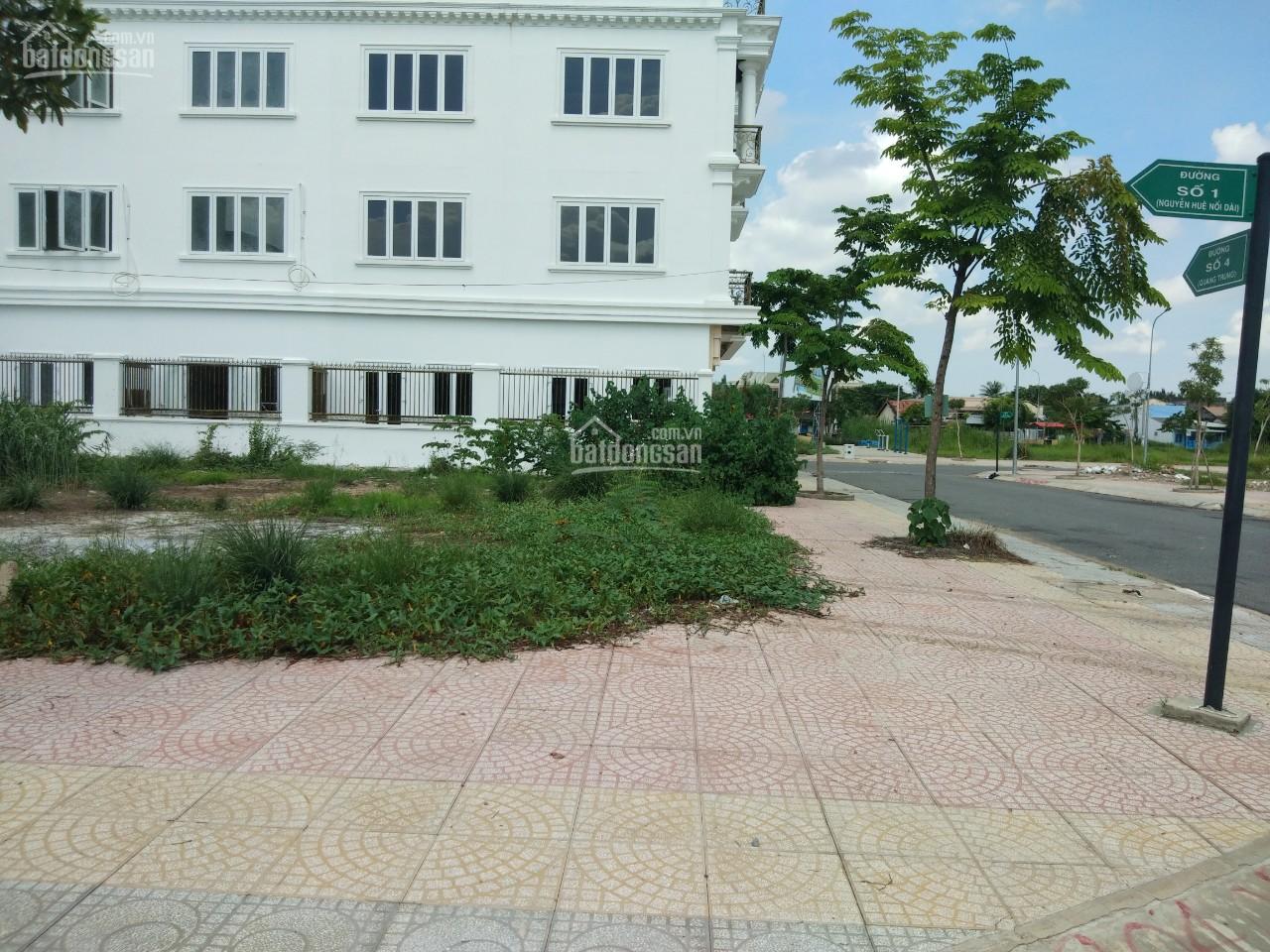 Bán đất nền cần đước, đường Nguyễn Huệ, giá rẻ hơn thị trường,790 triệu/100m2