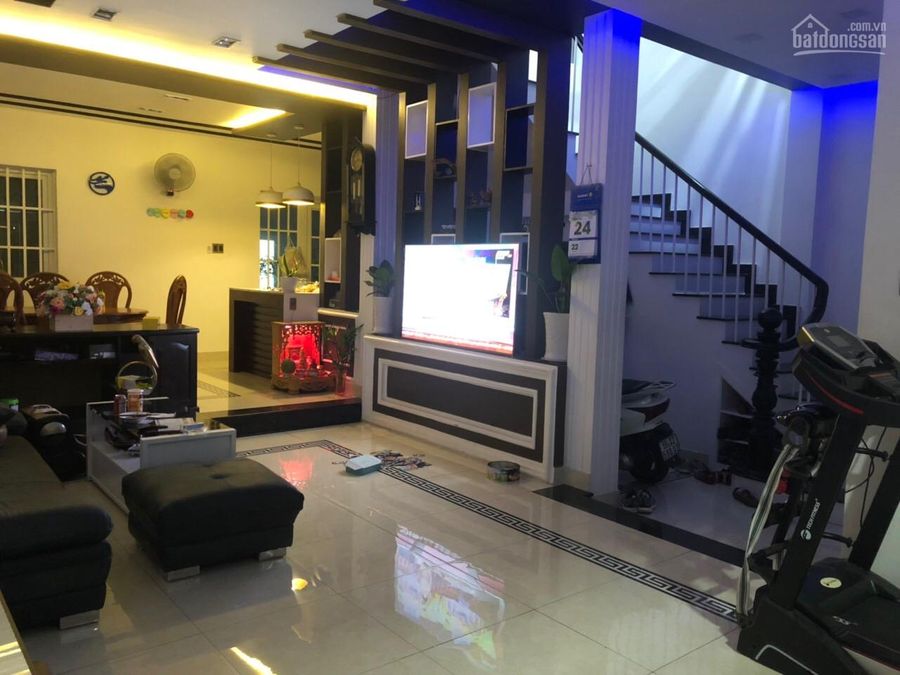 Bán gấp biệt thự dự án Rio Vista Q9 full nội thất giá 14.2 tỷ