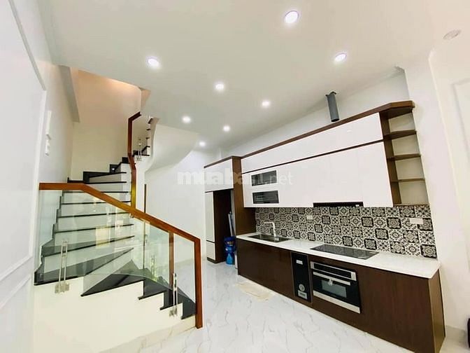 Bán nhà đất Hà Nội chính chủ tại Trường Chinh nội thất đẹp!