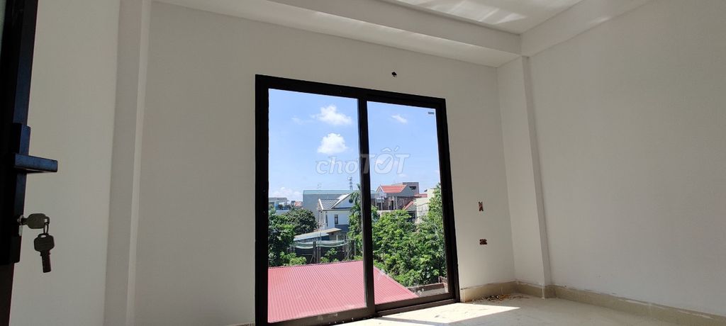 Bán nhà đất Hà Nội dưới 2 tỷ ô tô đỗ cửa ngay trung tâm TP