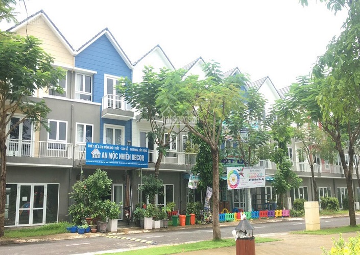 Bán nhà phố khu chung cư Park Riverside giá 6.9 tỷ/căn, hỗ trợ vay 70%
