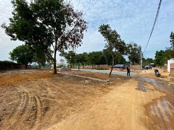 Cần Bán Đất Hòa Lạc, xã Bình Yên Hòa Lạc, mặt đường thuận tiện kinh doanh