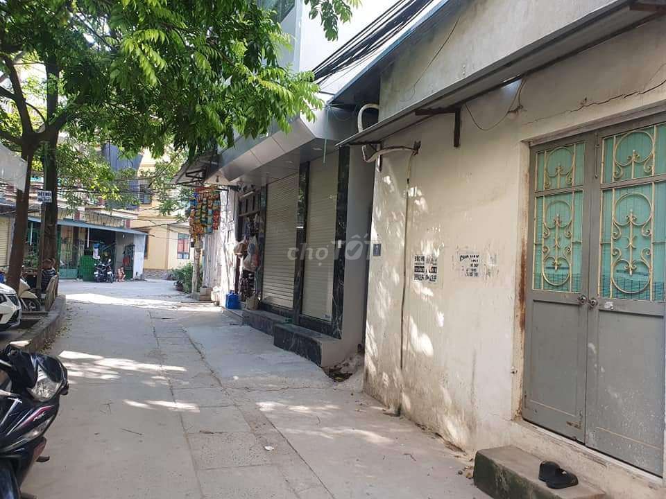 Cần bán nhà gấp tại Hà Nội - 4.4tỷ thương lượng mạnh thiện chí ở luôn