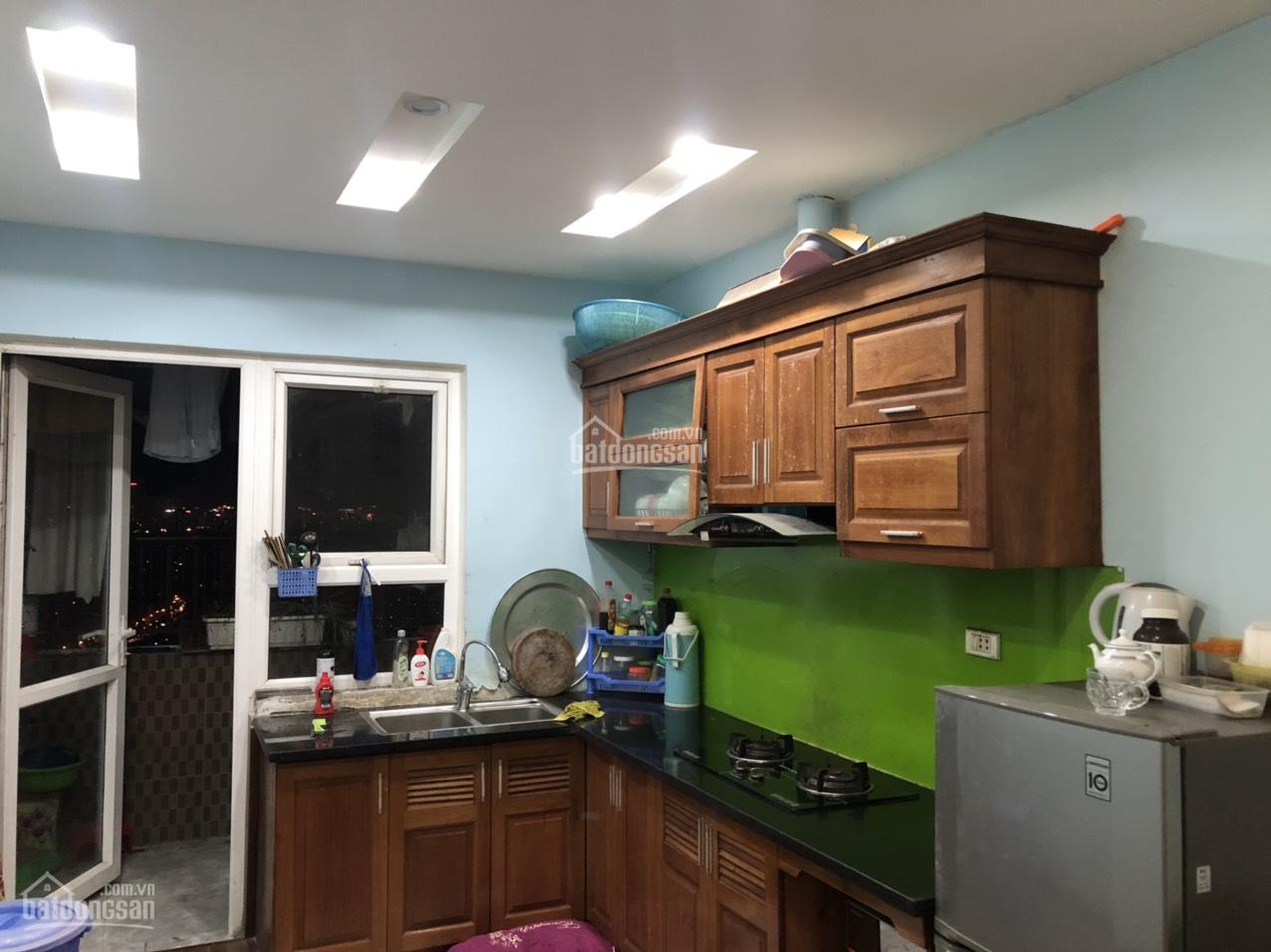 Chính chủ bán căn 2 ngủ chung cư HH1C Linh Đàm nội thất đầy đủ, view hồ, hỗ trợ vay NH