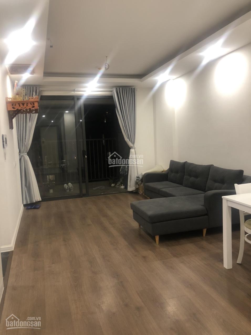 Chính chủ bán chung cư 423 Minh Khai Ban công hướng Đông Nam, full Nội thất