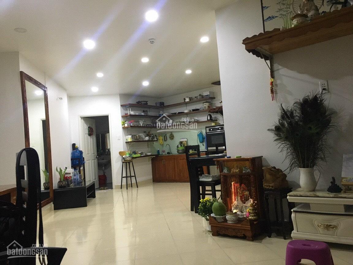 Chính chủ bán gấp căn hộ chung cư 8x đầm sen, 64m2, nội thất cao cấp, giá đẹp nhất.