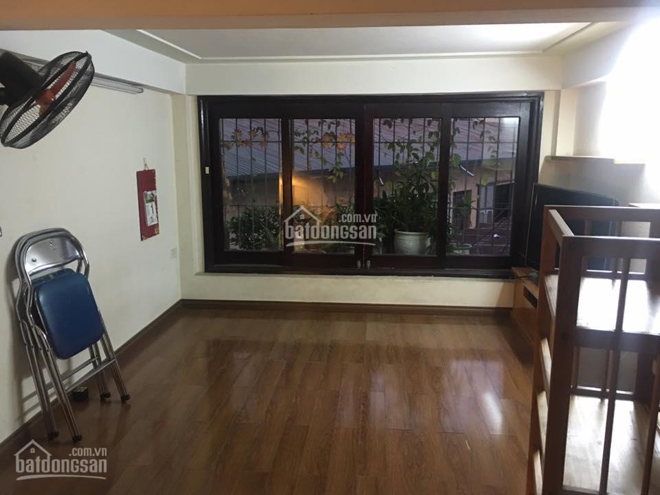Cho thuê nhà giá rẻ 30m2, 5 tầng, 3PN tại Nguyên Hồng, Đống Đa