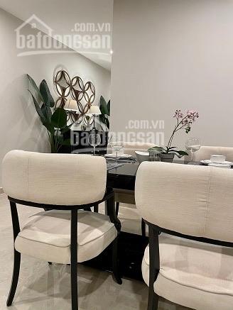 Gấp nào gấp nào tôi Bán chung cư Trần Quý Kiên cực đẹp giá yêu thương