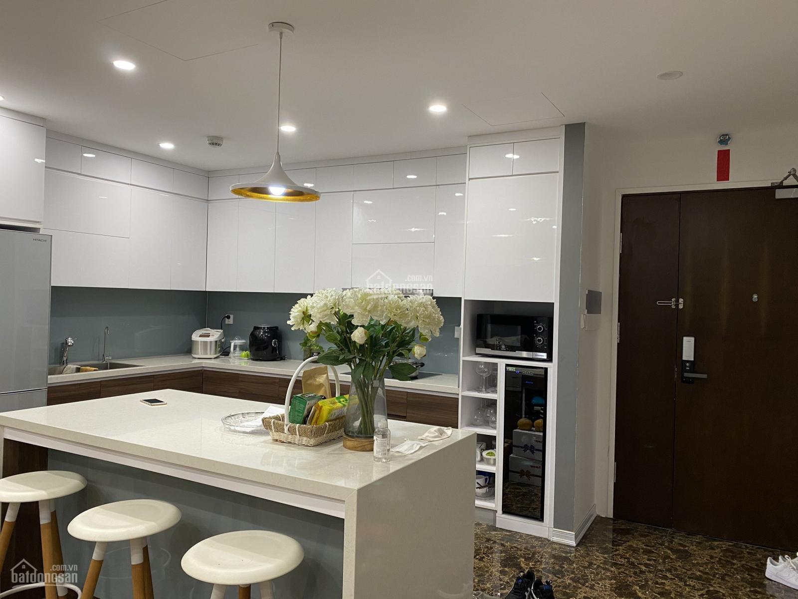 do chuyển nhà nên cấn bán nhà imperia garden tại thanh xuân HN cho ai có nhu cầu